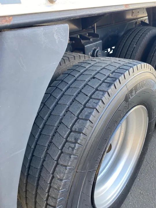 Mb acello. 13 16. Truck. Bau   Ano. 2016. - Foto 5