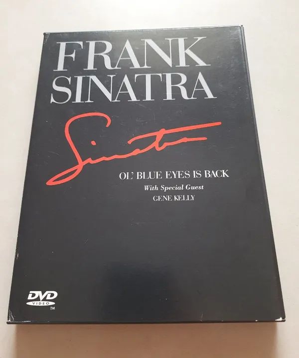 DVD Frank Sinatra Ol' Blue Eyes is Back