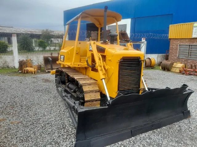 Trator de esteira D4E 1983 - Foto 2