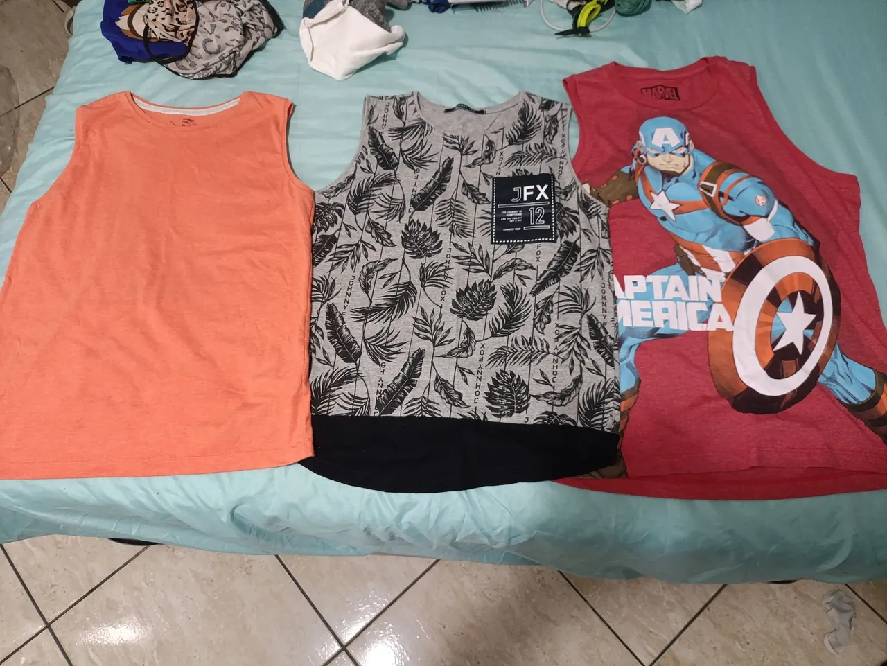 Lote 3 camisetas 12 anos