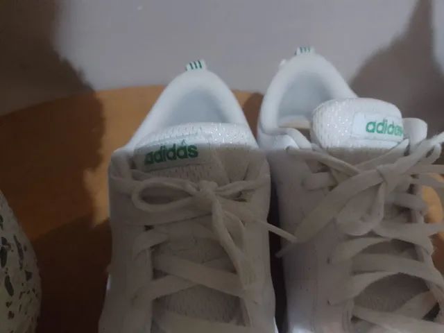 Tênis Adidas branco