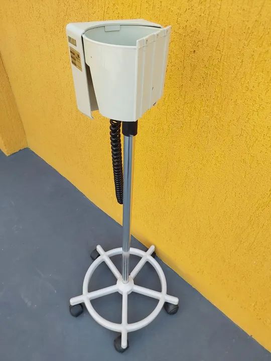 Pedestal para aparelho de pressão  - Foto 4