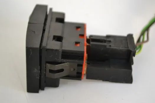 Botão Interruptor Vidro Eletrico Volkswagen Gol 2003 2004 - Foto 2