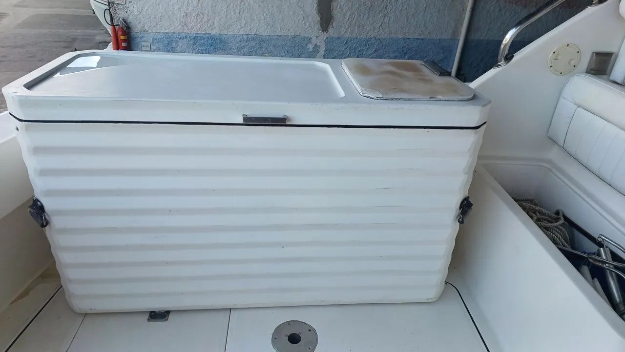 Caixa térmica 615 litros em fibra - Foto 2
