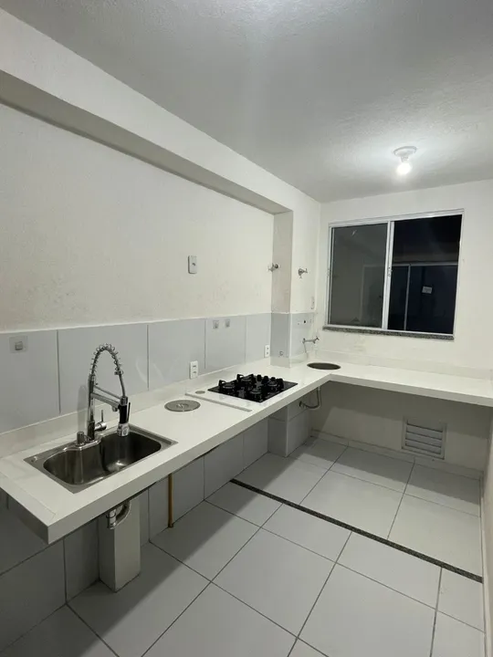 Pias esculpidas em porcelanato. 180 zap *58