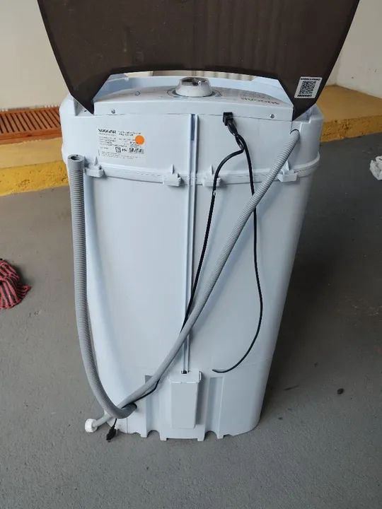 Máquina de Lavar Roupa Suggar - Tanquinho