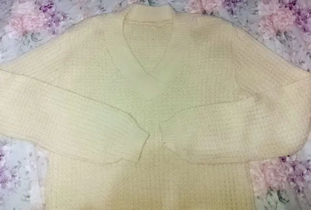 2 BLUSAS DE FRIO TAM.P FEMININA. - Foto 4