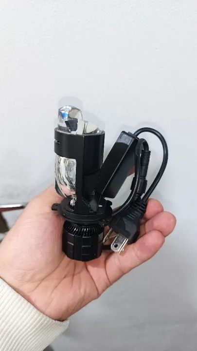 SEM DESCONTO! Par Lâmpadas Faróis de LED H4 560W 22000LM para carro - Foto 2