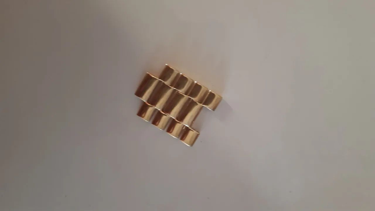 Relógio Feminino Dourado com Pulseira de Malha - Foto 5