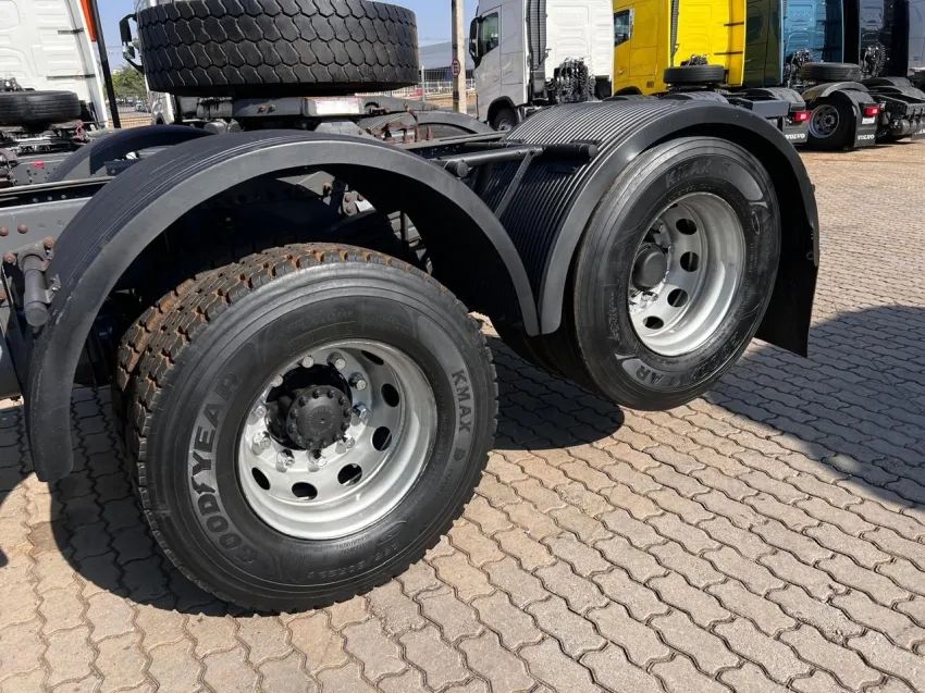 VOLVO FH 500 6X2 2013/2013 - Foto 14