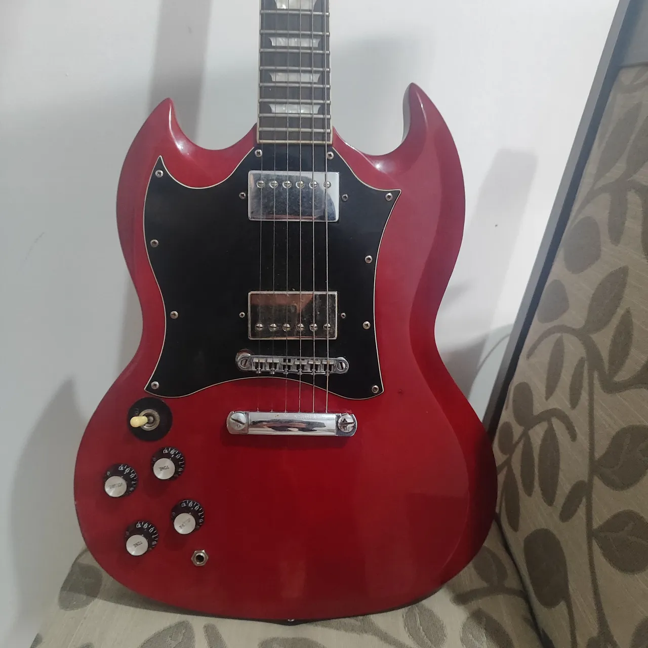 Guitarra SG Vermelha - Excelente Estado