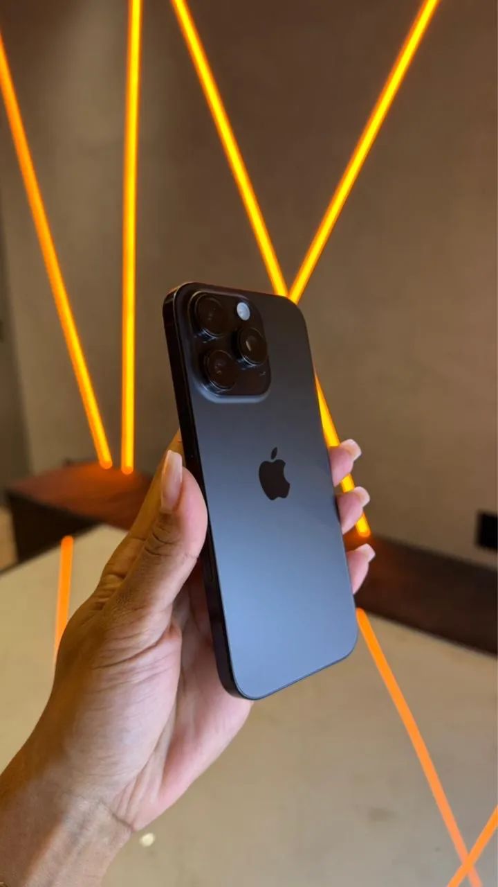 OFERTA DE IPHONE 15 PRO USADO!