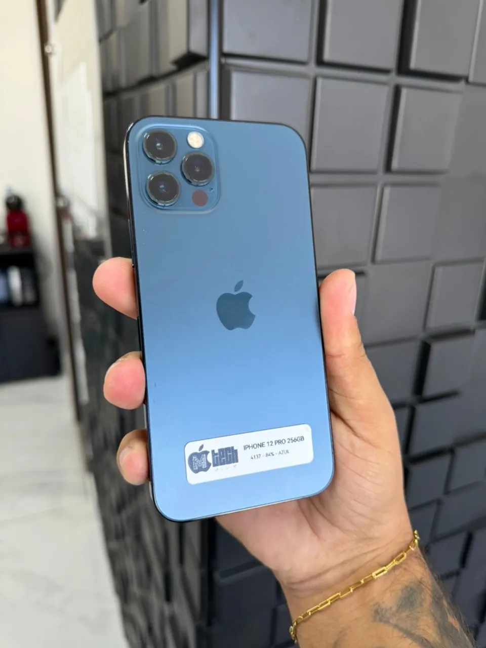 iPhone 12 Pro com 256gb MUITA MEMÓRIA