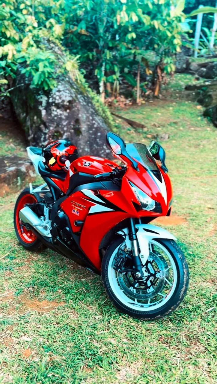 SUPERESPORTIVA! Honda CBR1000RR 2012 - Revisada | Escape Esportivo | TOP!