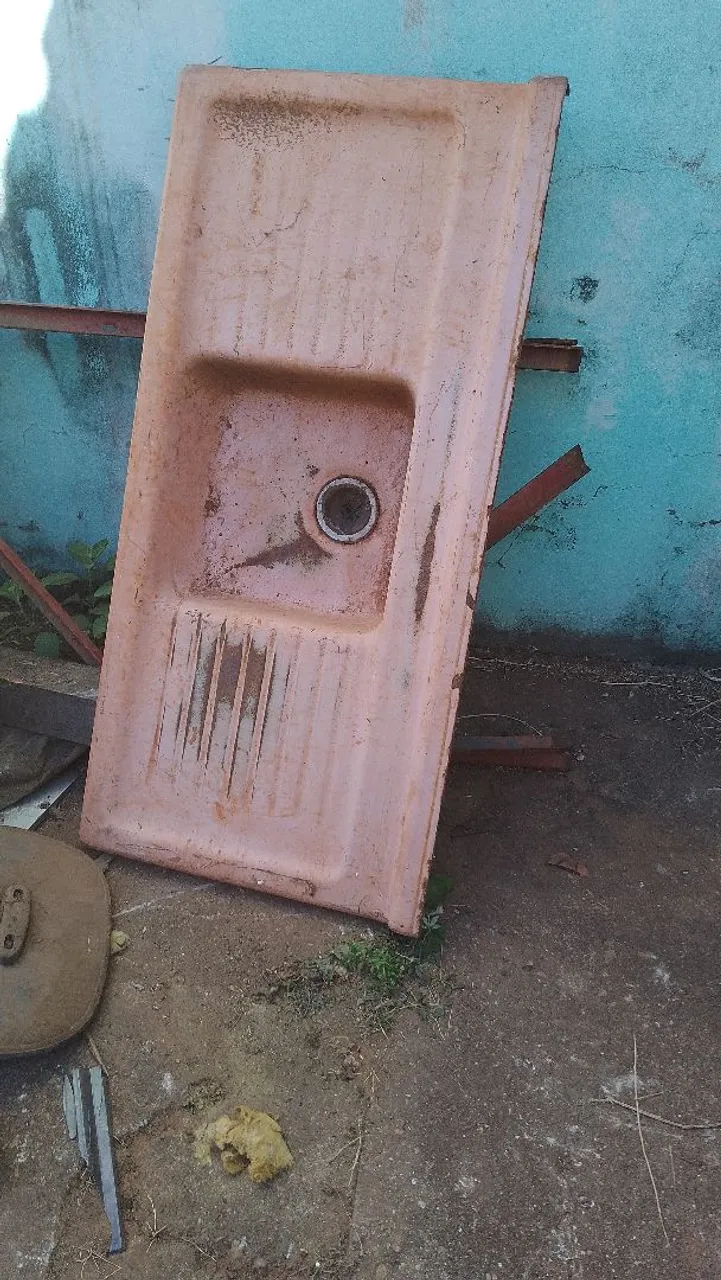 Tanque de cerâmica