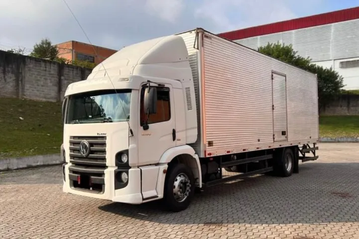 vw 15190 4x2 2013 bau