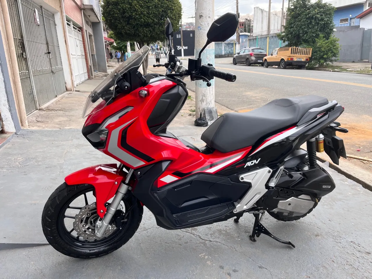 Honda ADV 150