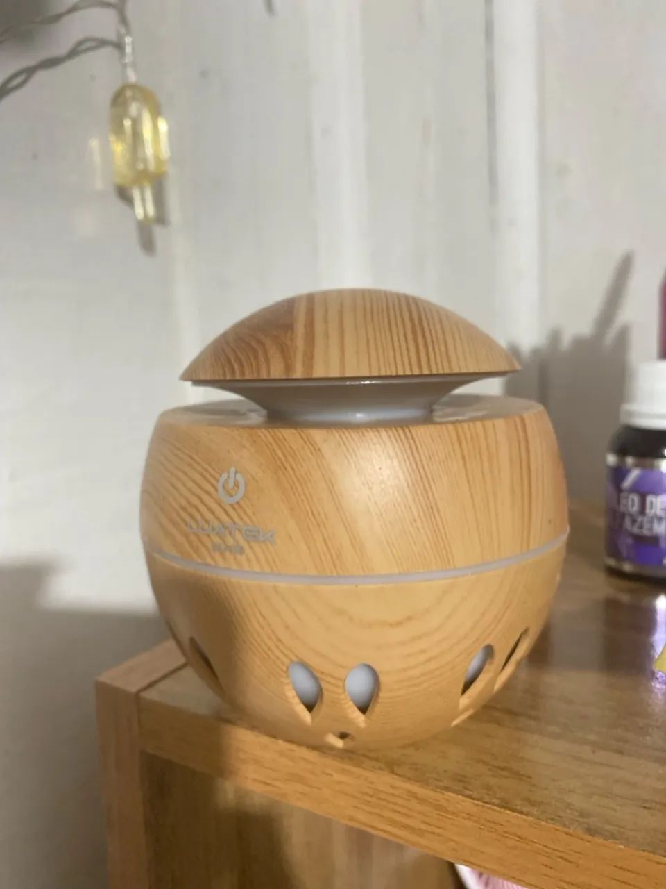 Difusor de aroma/ Umidificador de ar com iluminação - 20 reais - Foto 2