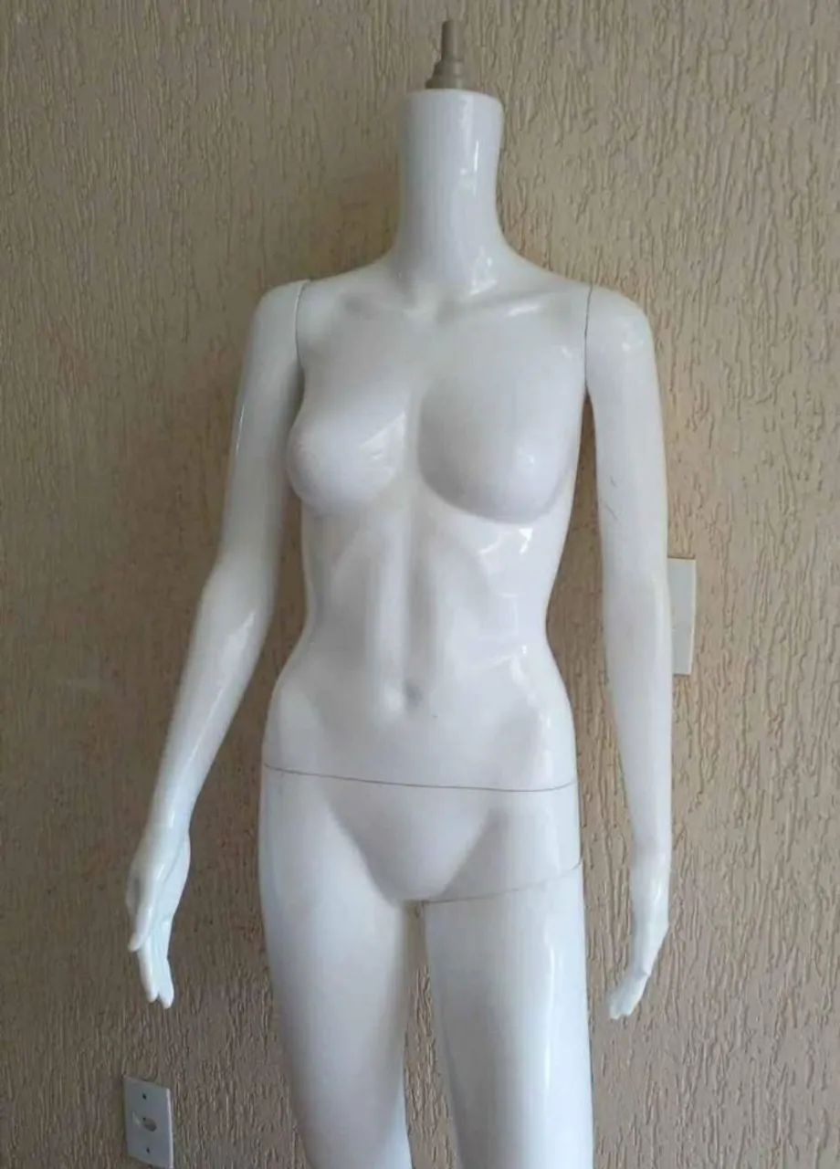 Manequin de fibra  - Foto 3