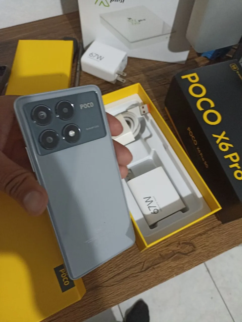 Xiaomi POCO X6 Pro 5G - 512GB sem uso zeroo