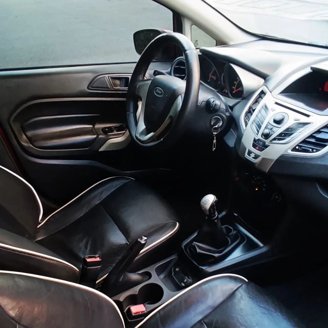 New fiesta 2011/2011 1.6 carro impecável muito novo - Foto 4