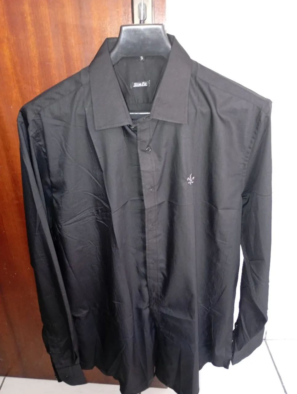 Camisa social Preta