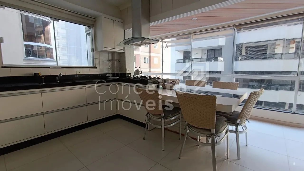 Aluguel por diária AP 4Quartos -2Vaga -12p- Meia Praia -SC - Foto 4
