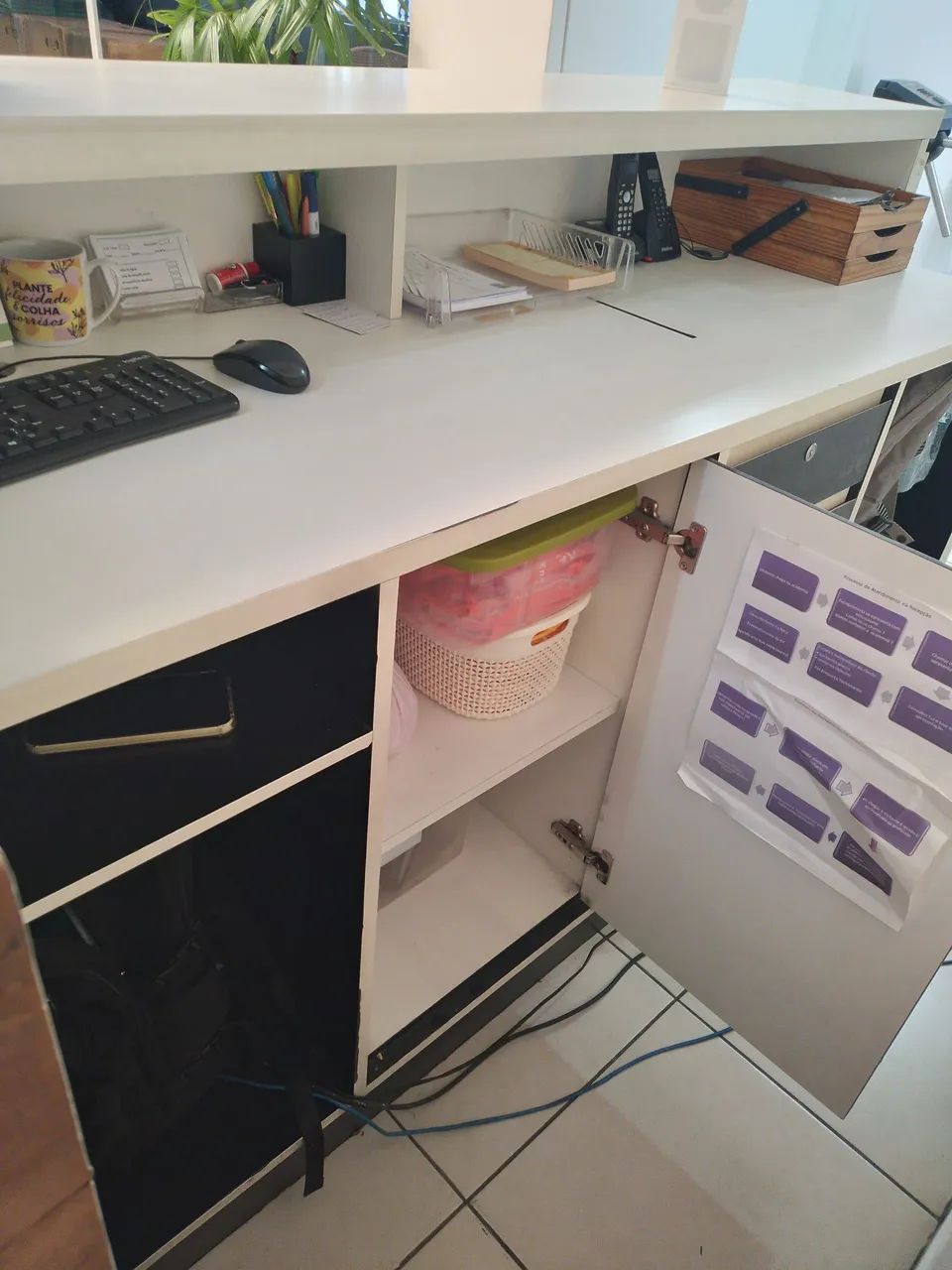 Balcão de madeira para recepção  - Foto 5