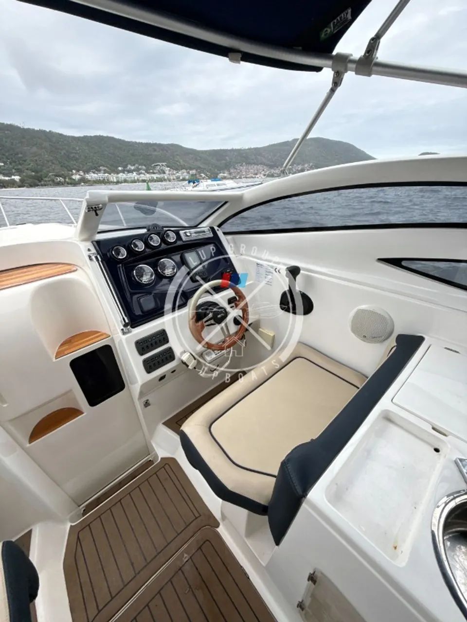 LANCHA REAL 275 DIESEL - 2016 (CORAL, FOCKER, VENTURA, NX) - Foto 9