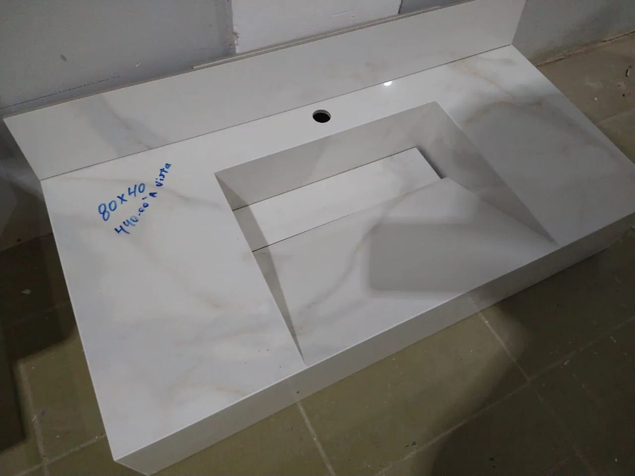 Pias de porcelanato de medidas variadas  - Foto 3