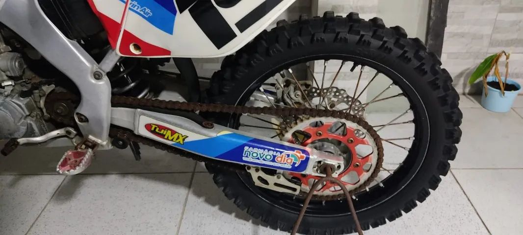 CRF 250 R ANO 2009 - Foto 4