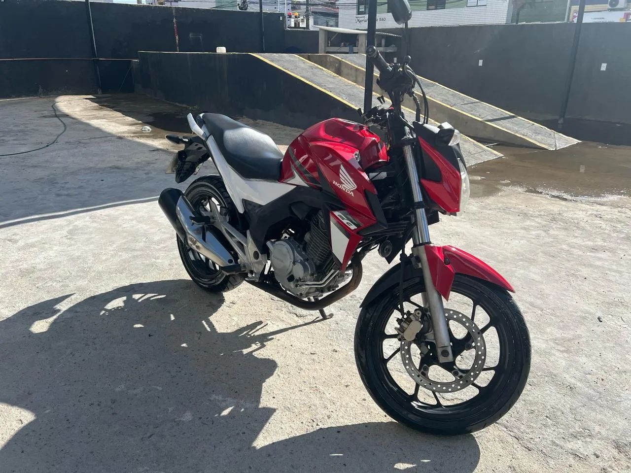 Moto CB 250f 2016 - Foto 2