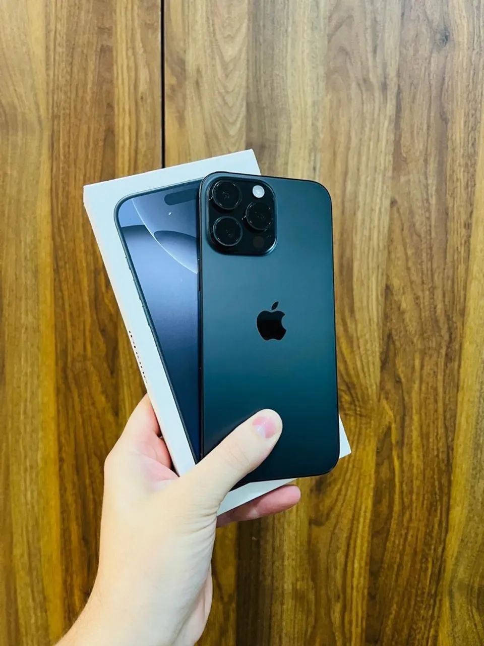 iPhone 15 pro maxx impecável / venha nessa quarta  - Foto 3