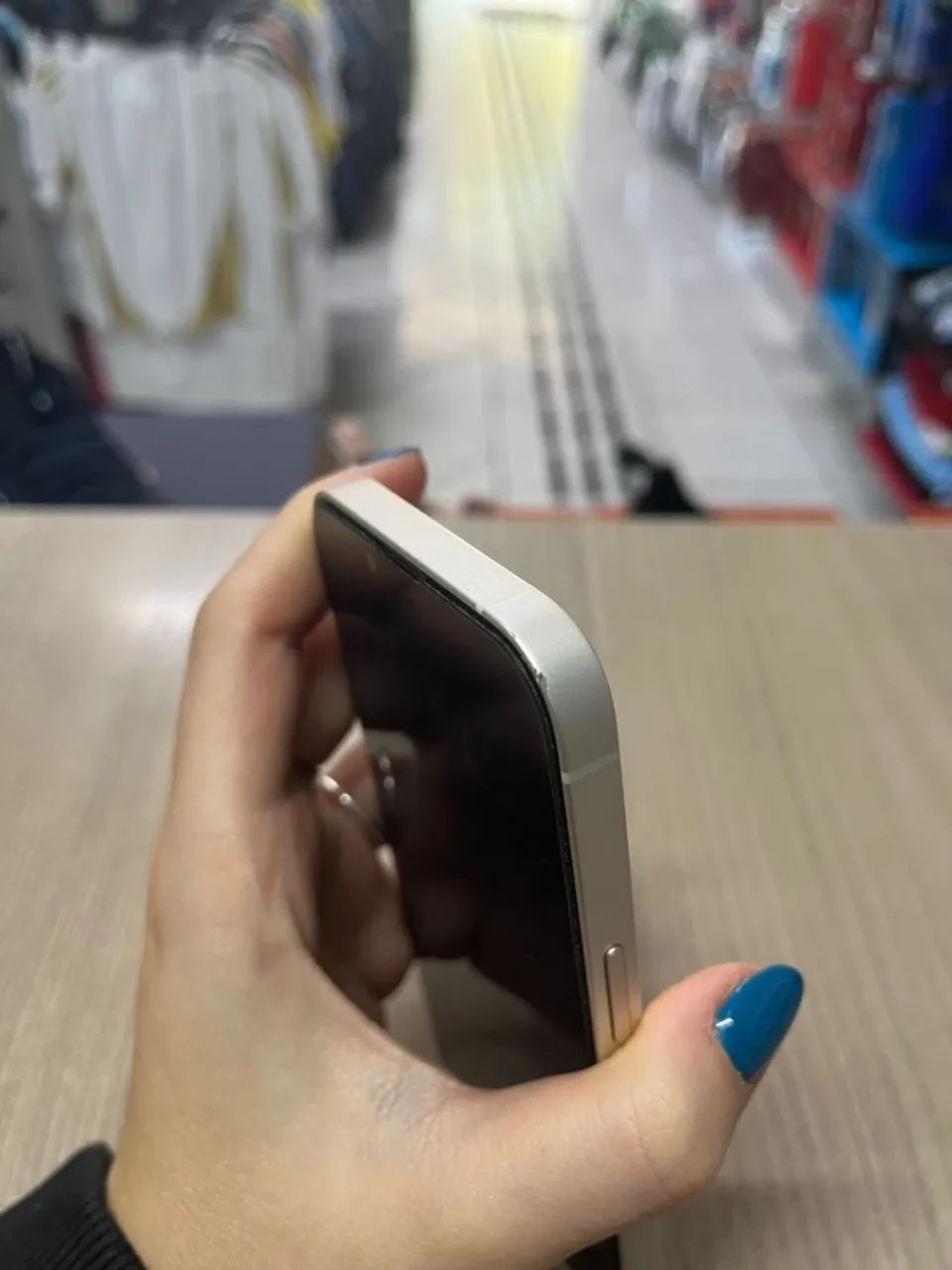 Iphone 13 + 4 capinhas novas e um fone com fio original Apple - Foto 5