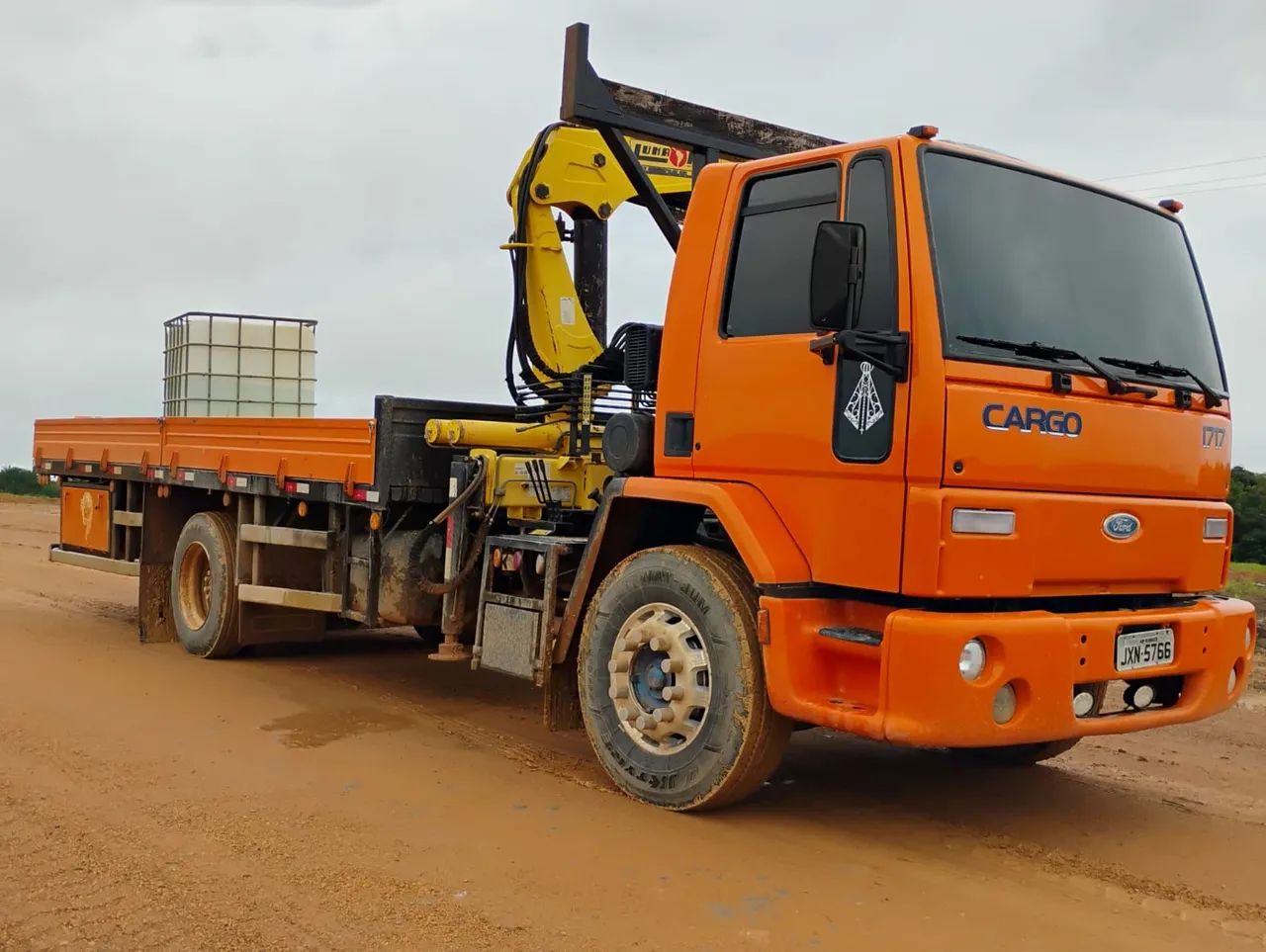 Vendo conjunto caminhão e munck 290 mil ou 170 mil caminhão no chassi *  - Foto 9