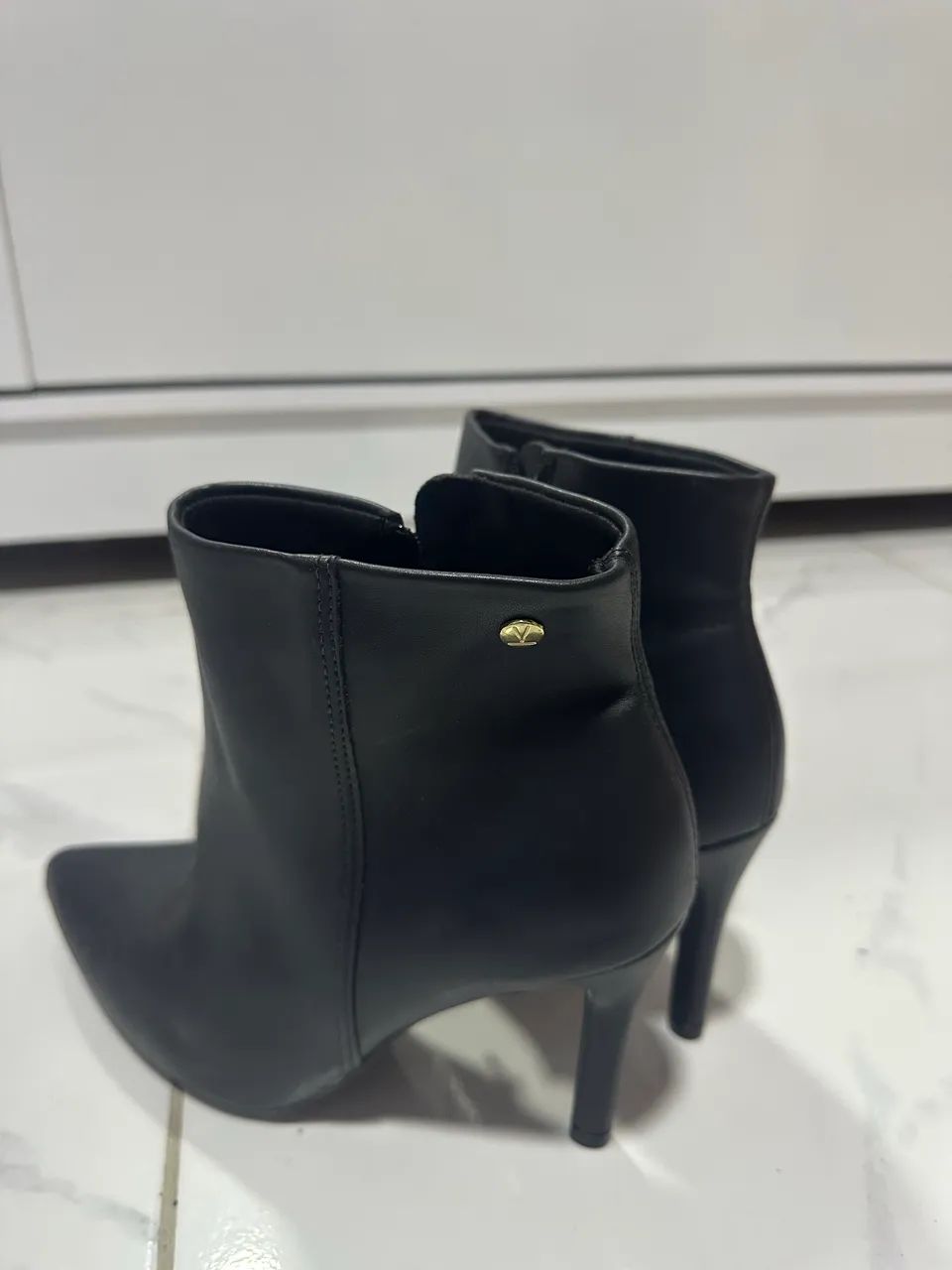 Bota vizano 38