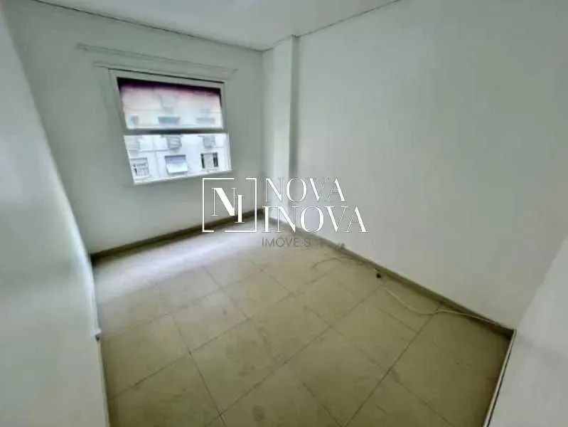 Apartamento : / Residencial / Leme