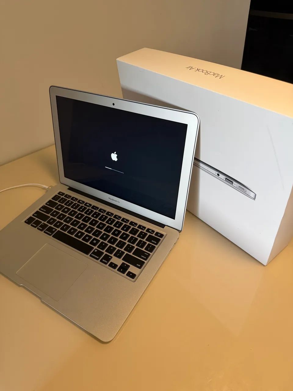 Apple MacBook Air 2018 13インチ MacBook Air 13 インチ (2018) スペースグレイ - Core i5 1.6 GHZ
