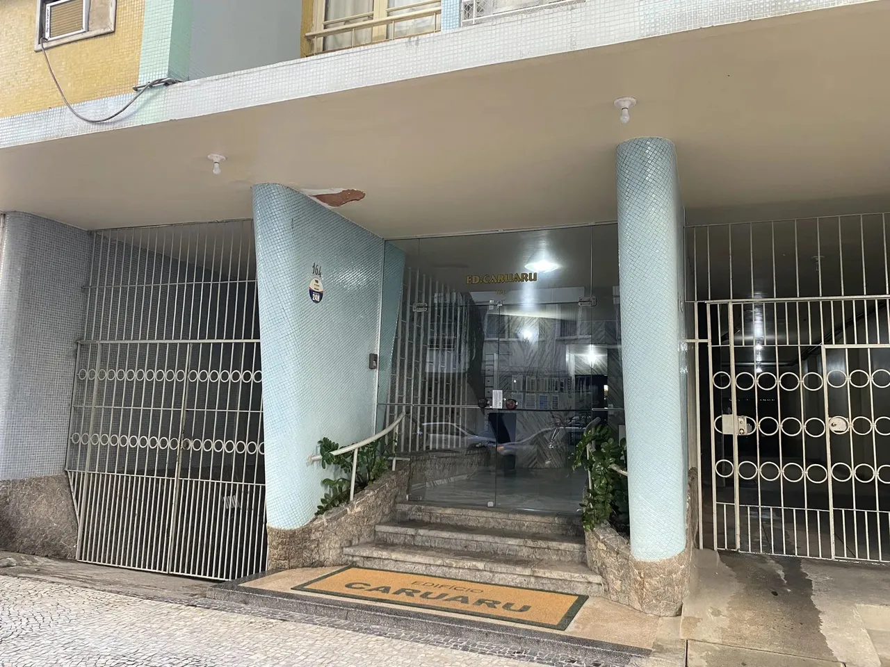 Apartamento para aluguel com 57 metros quadrados com 1 quarto