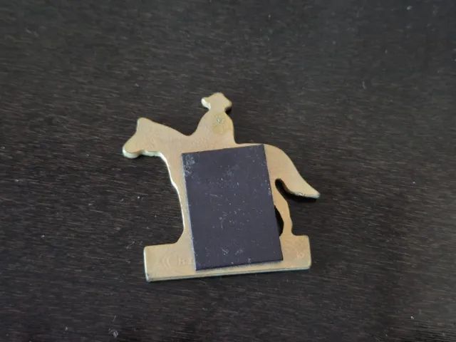 Kit 8 Itens Souvenir Canadá. Imã + Pins / Bottons / Broches - Foto 3