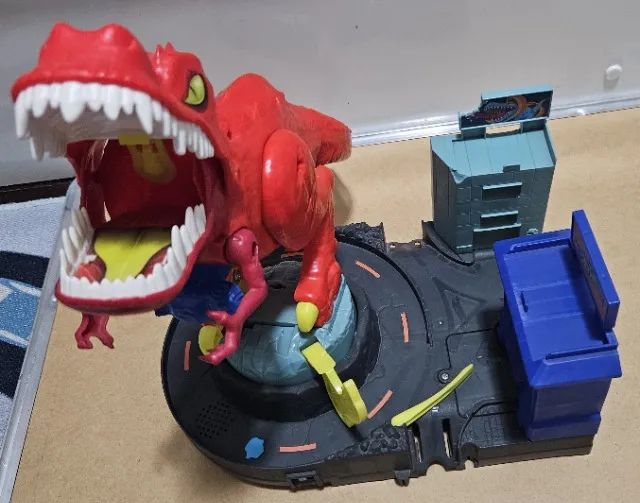 Pista T-Rex Hot Weels