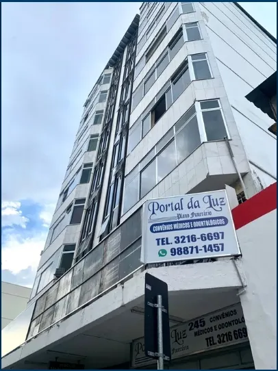 Sala comercial para locação de 100 m2, com AVCB em Centro - Juiz de Fora - MG