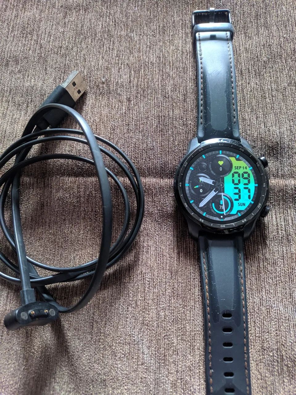 Ticwatch pro 364300403449729123