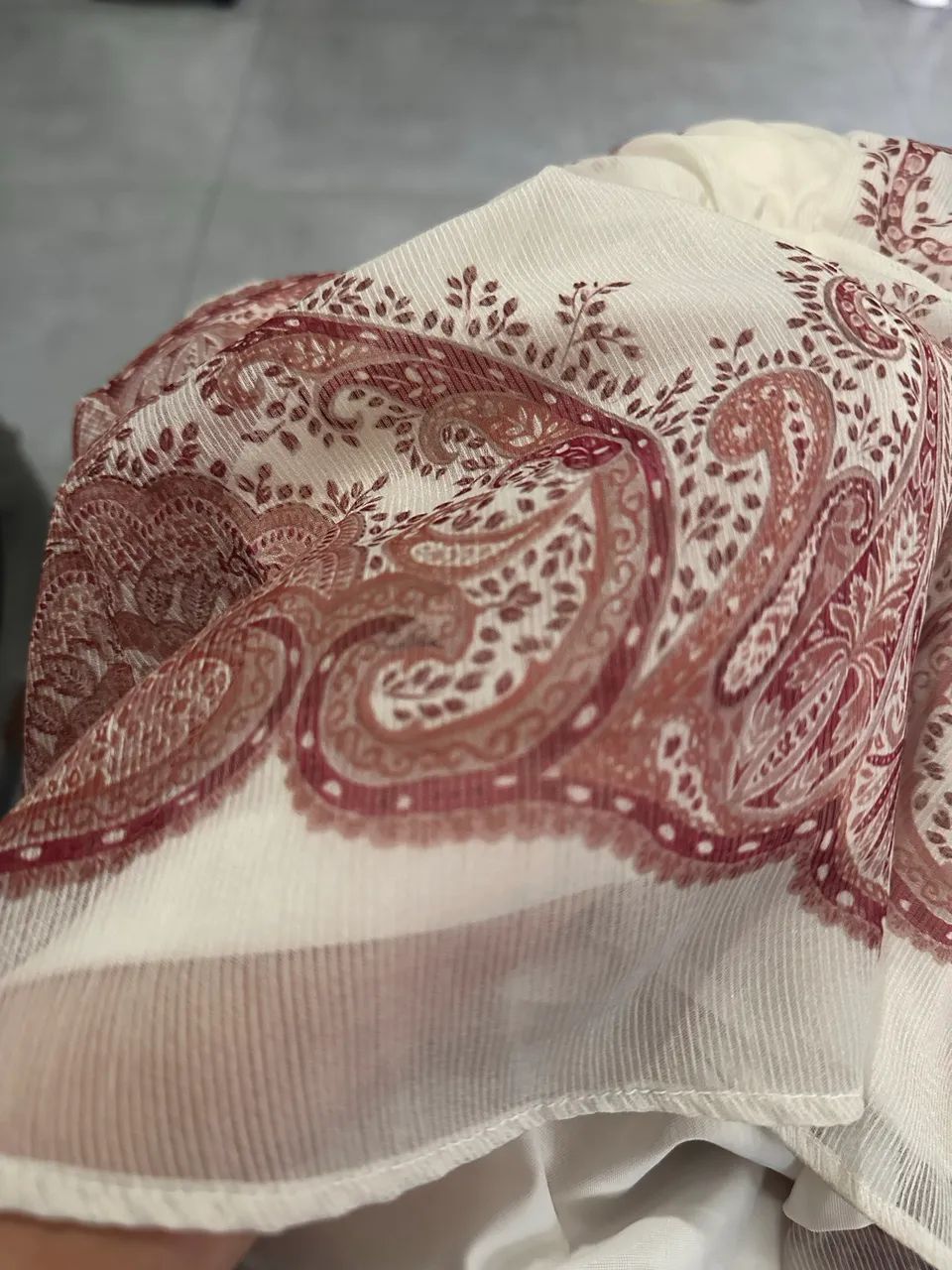 Vestido curto fresco e fluido - Foto 4