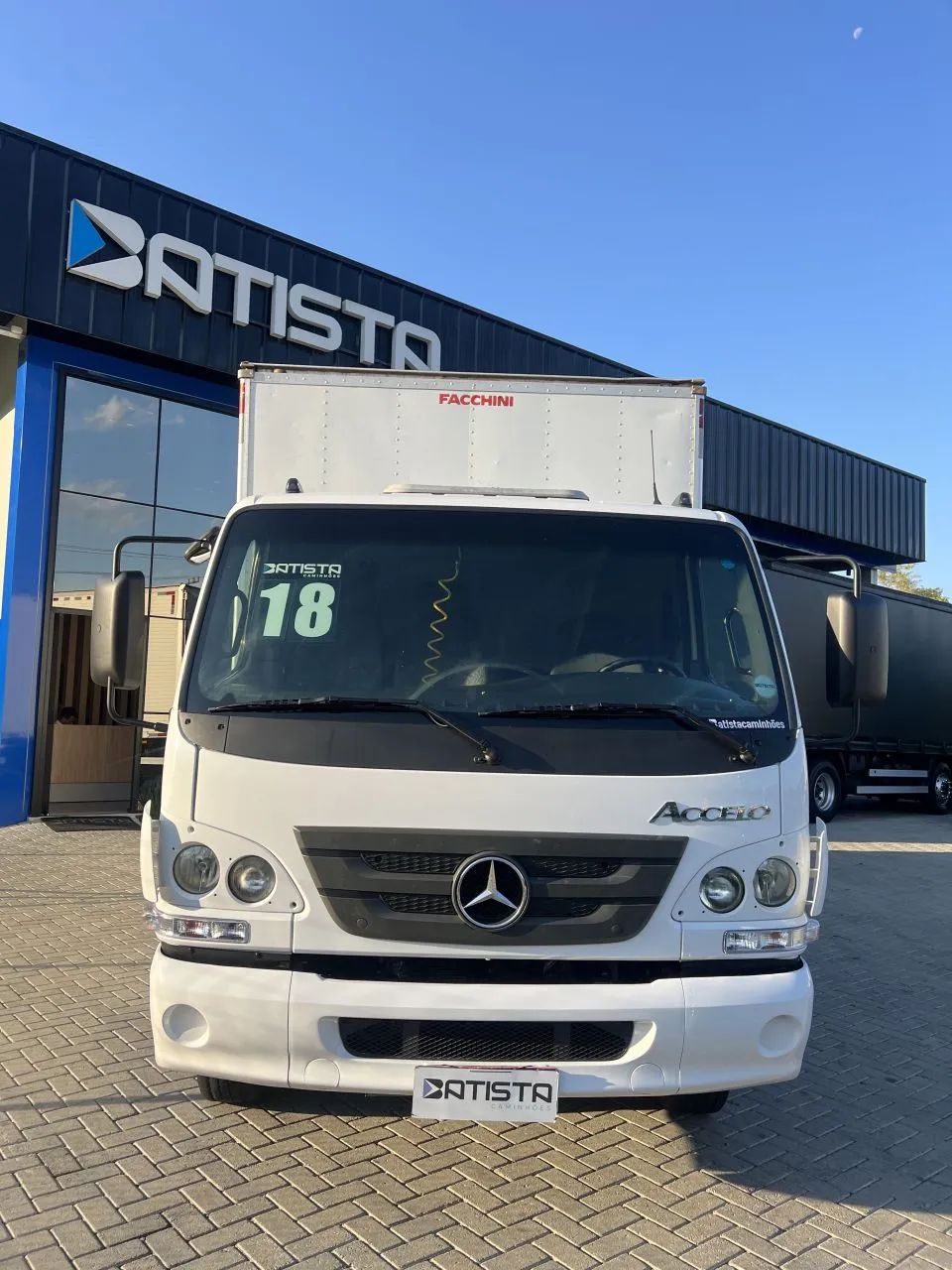  MB Accelo 1016 2018 - Bau facchini de 6.2m - Foto 2