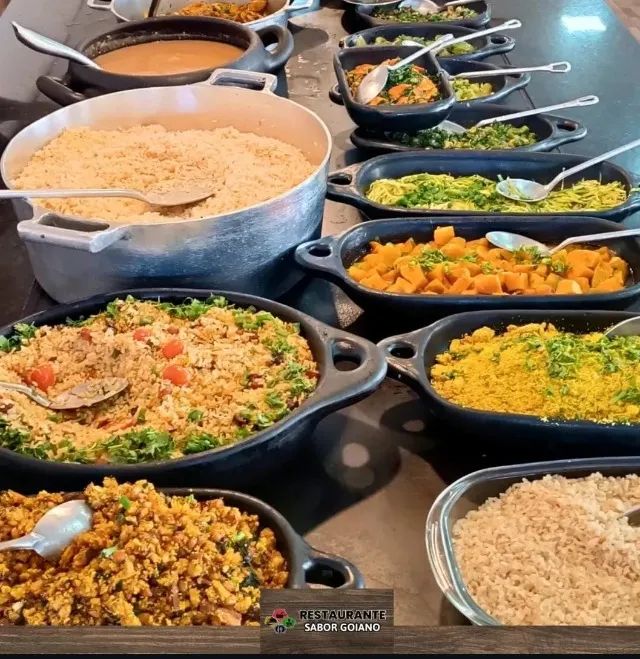 COZINHEIRA COM EXPERIÊNCIA EXELENTE SÁLARIO