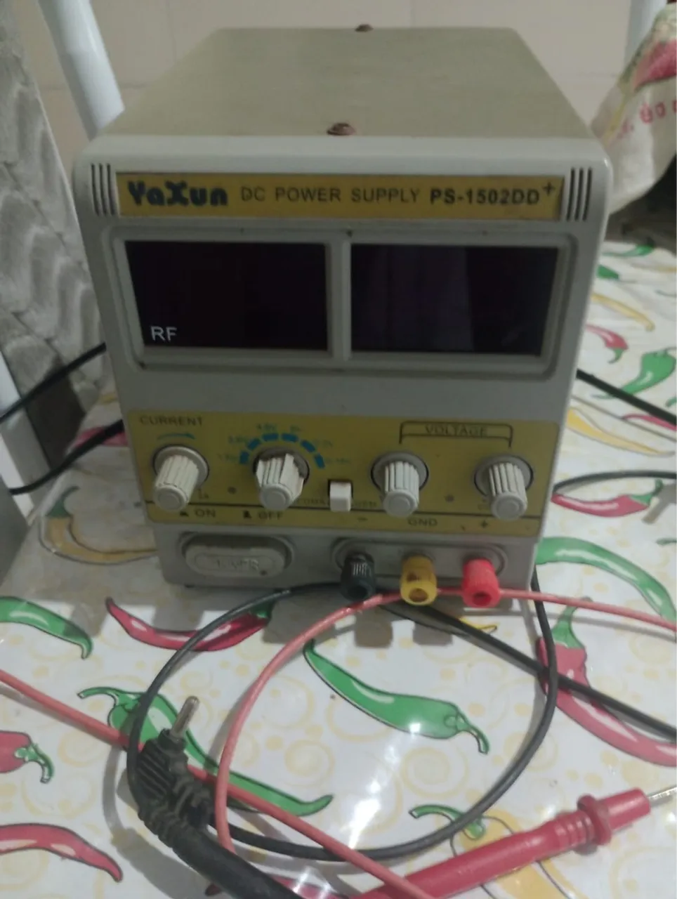 Fonte de Alimentação Yaxun PS-1502DD+