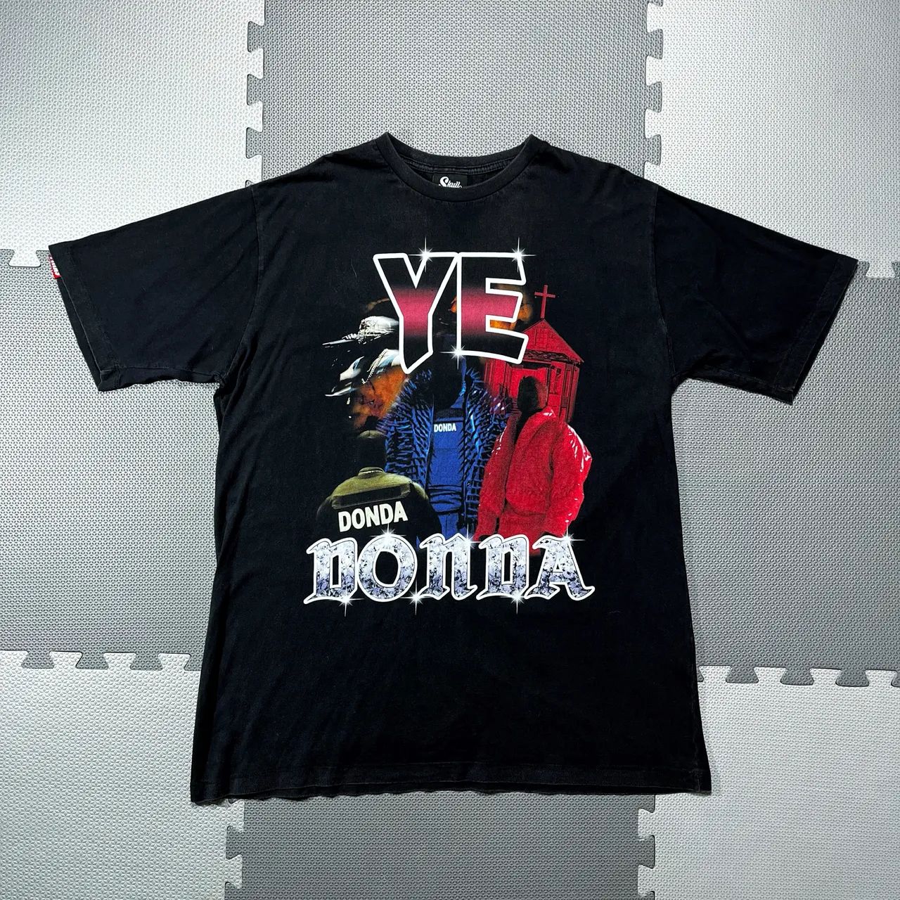 CAMISA SKULL CLØTHING x YE DONDA