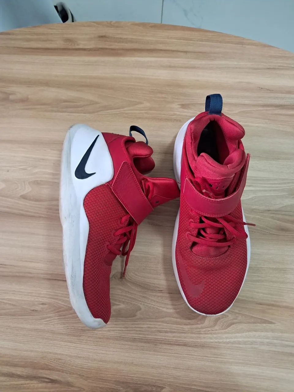 nike kwazi red basketball shoes