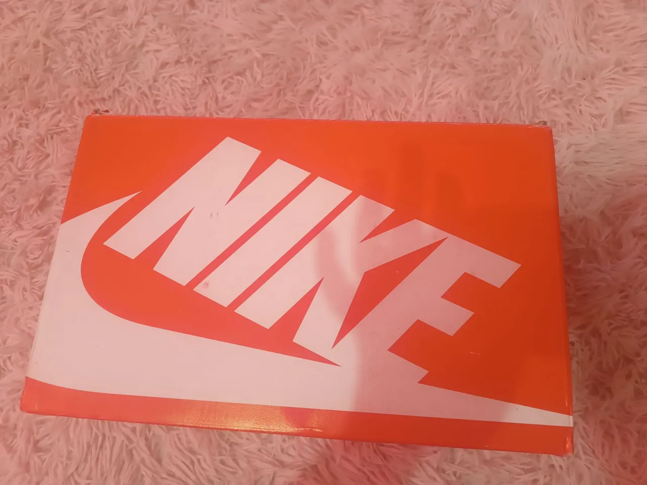 Caixa de tênis Nike - Nova
